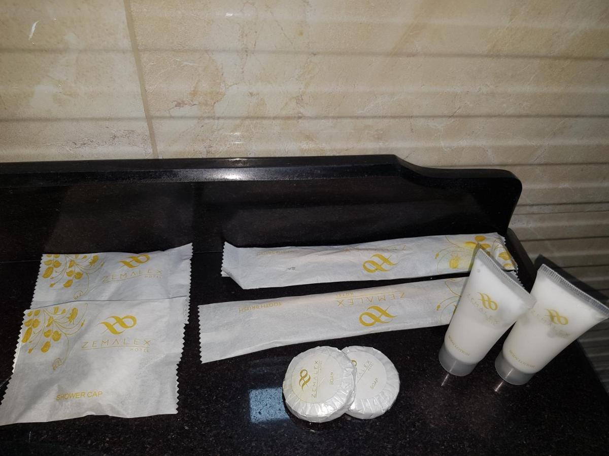 Zemalex Hotel Addis Abeba Eksteriør bilde